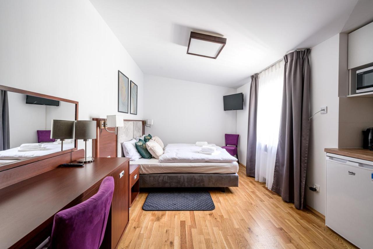 On/Set Aparthotel Cracovia Esterno foto